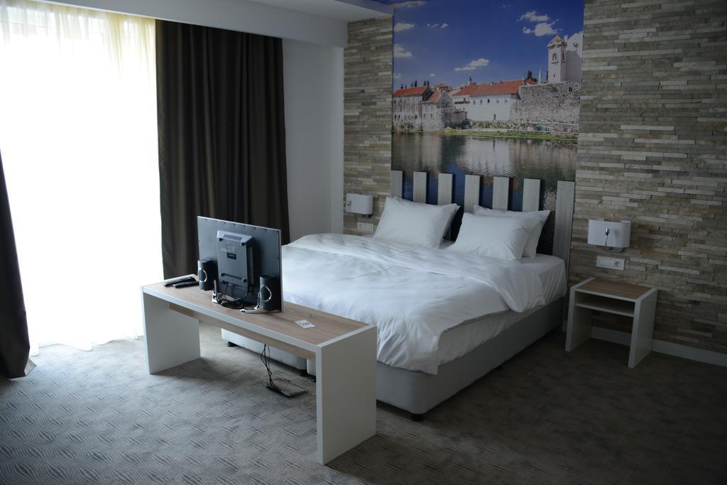 Hotel Nar Trebinje Cameră foto